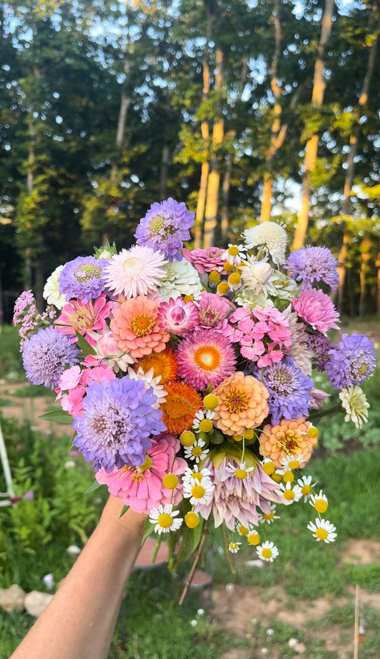 Bouquet & 3 Bud Vases